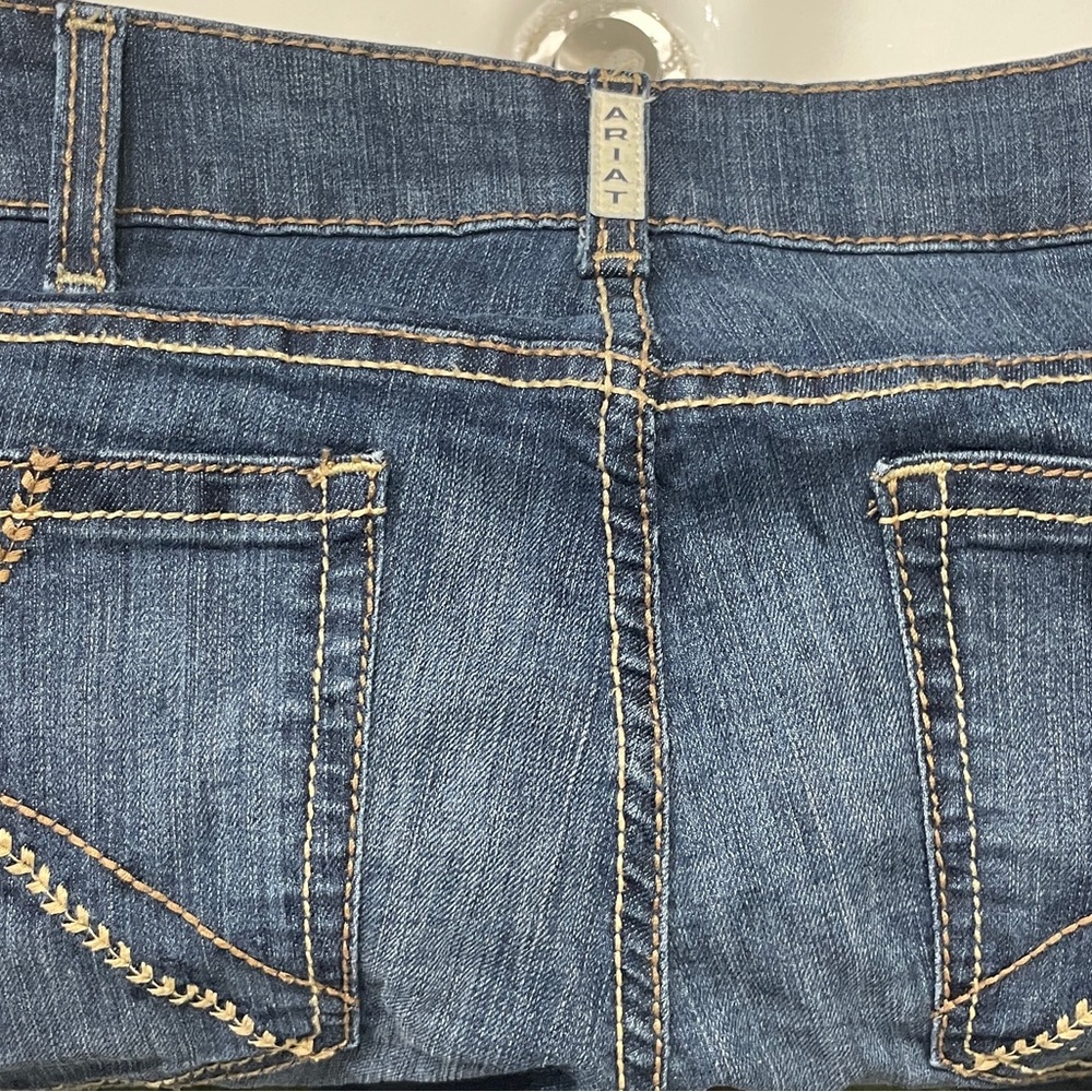 Ariat Arrow Relaxed Fit Denim Jeans - Picture 4 of 6